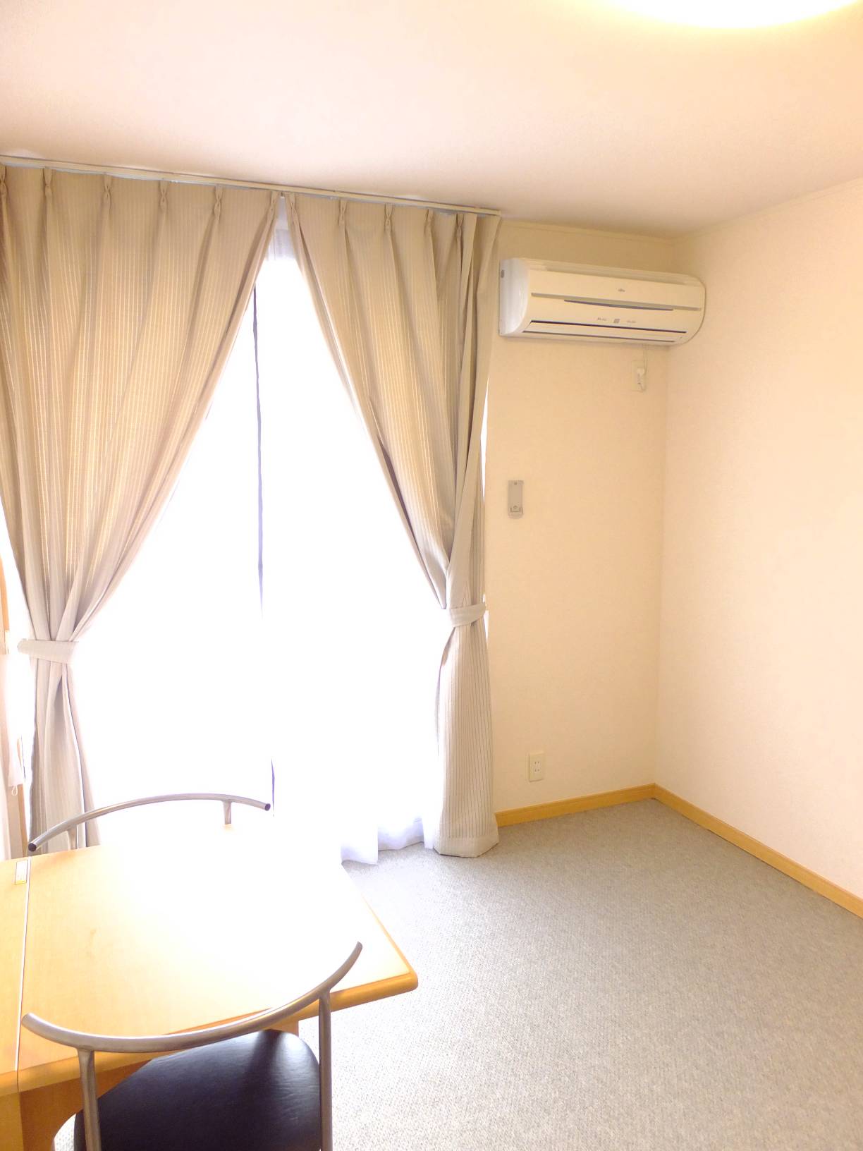 レオパレスハサマミナミ リビング