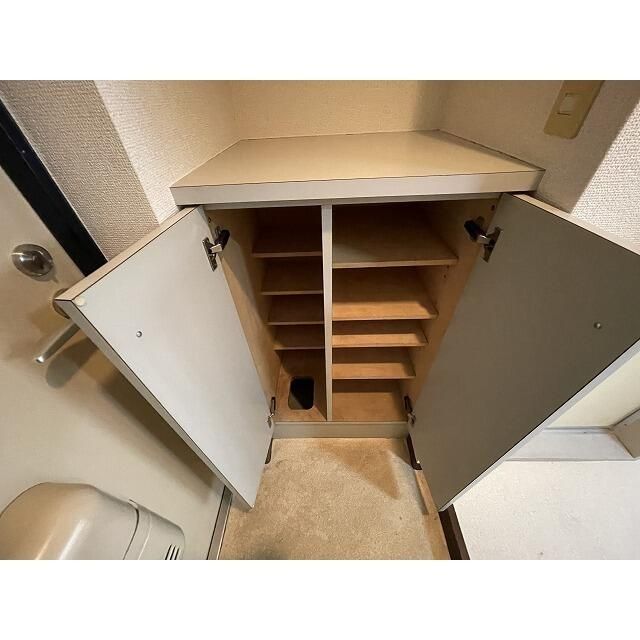 伊勢佐木町ダイカンプラザシティⅡ3階 同建物別部屋の参考画像