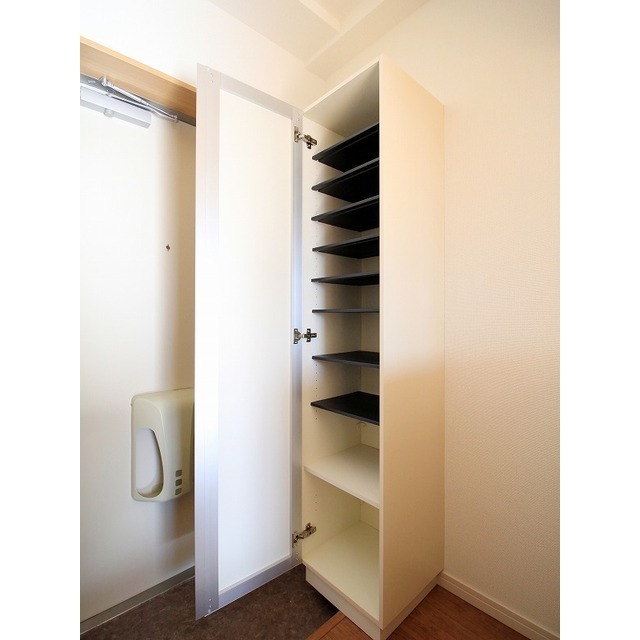 グリシーヌメゾンⅡ 内観