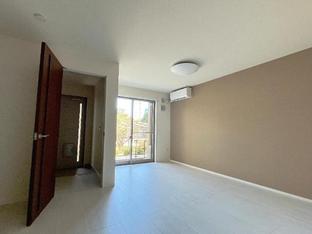 ラ・ジオンあきる野103号室 リビング