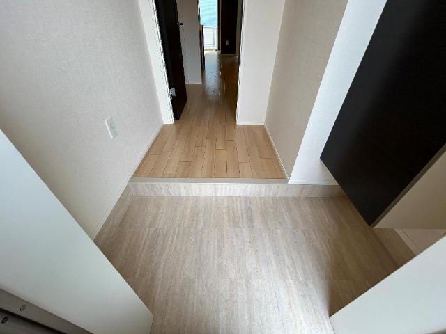 Ａｚａｌｉａ（アザリア） 玄関