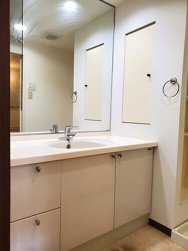 菊名レジデンシアプラザ2階 洗面所　※2024年6月撮影