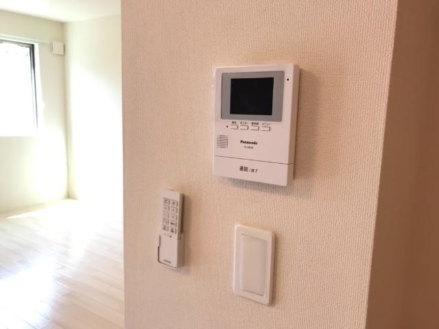 レンミッキ～ｌｅｍｍｉｋｋｉ～101号室 カメラ付インターホン