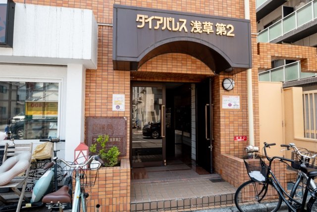 ダイアパレス浅草第二302号室 エントランス