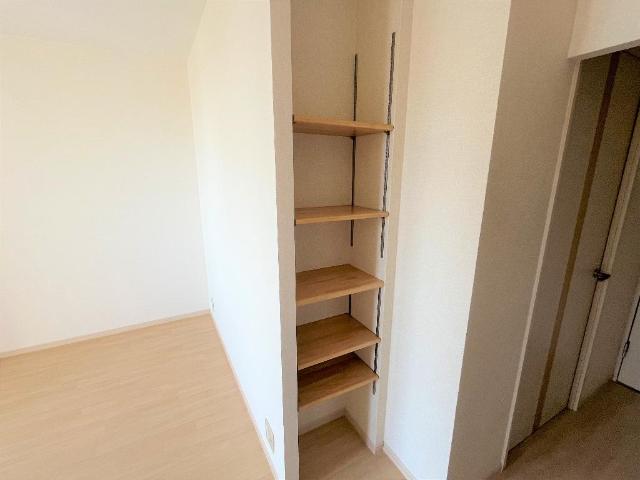 エクセレントヴュー米峰 収納棚