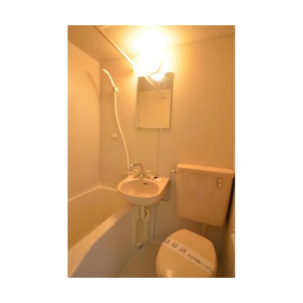 ハビタス調布112号室 お風呂