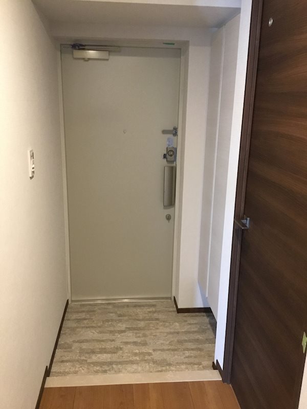 リアン7階 玄関