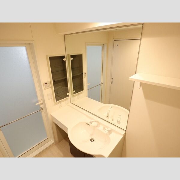 コリドール山手501号室 洗髪洗面化粧台