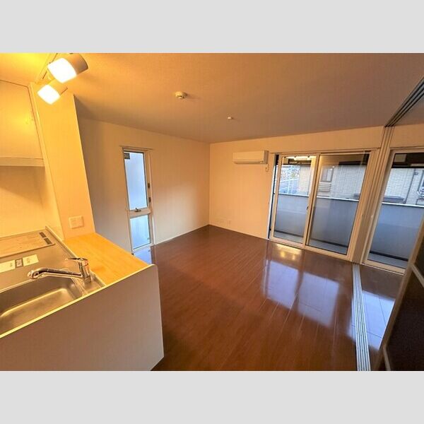 サニーサイド聖蹟　ⅡⅡ-203号室 同建物別部屋の参考画像