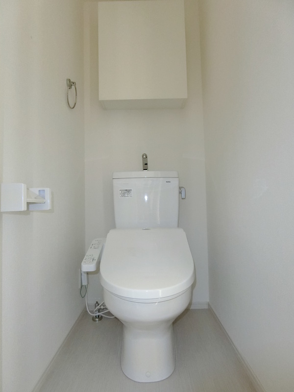 リブリ・アルカンシエルT1階 トイレ