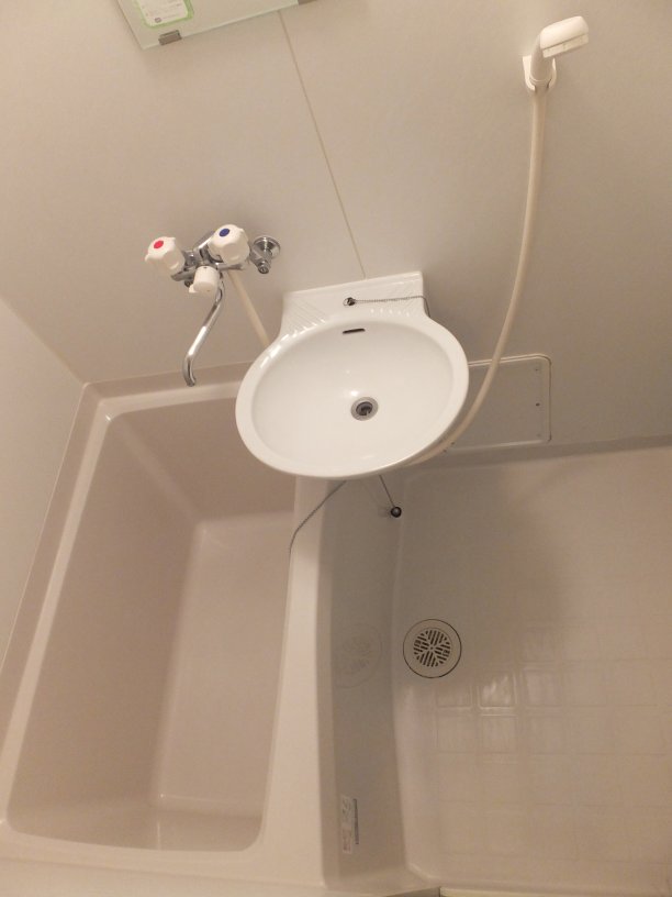 レオパレスウィルほたる野101号室 女性に人気のバス・トイレ別