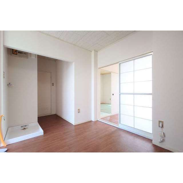 ルミエール富水302号室 内観