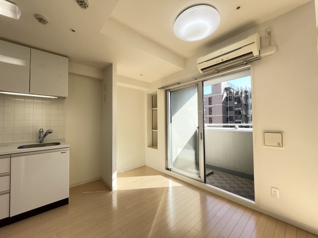 グラントゥルース東向島502号室 リビング