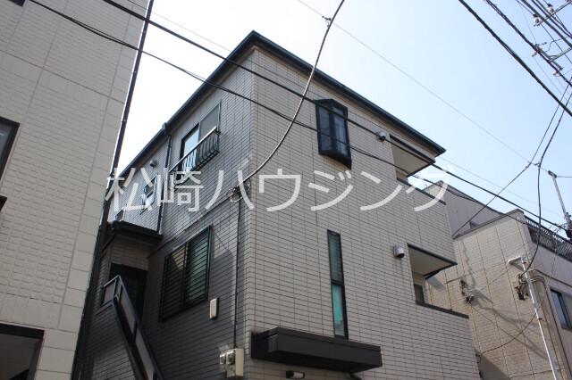 メゾンクロスロードの外観画像