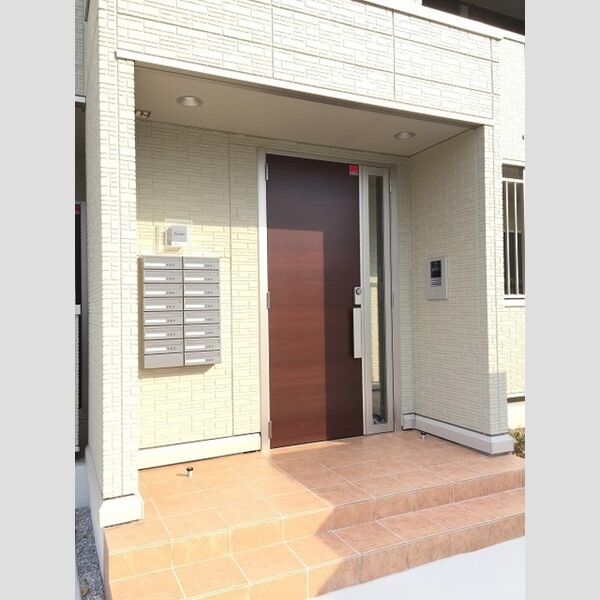 リリオコート エントランス