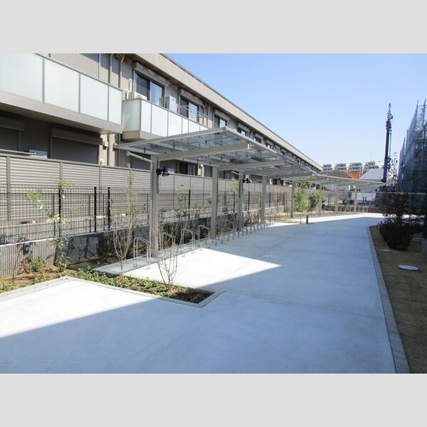 ラ・ペッシュ 駐輪場