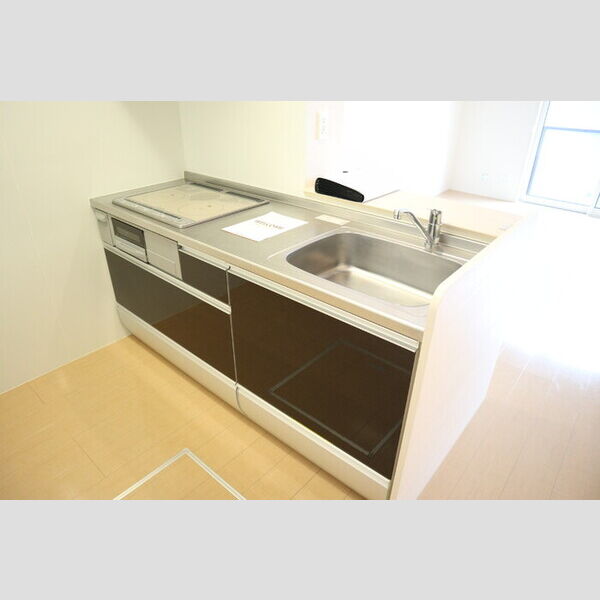 ルピナス　参番館 対面カウンターシステムキッチン