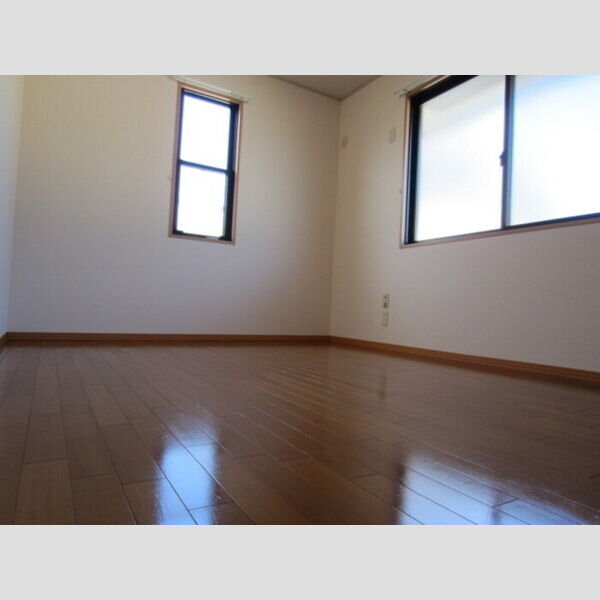 フローラM　Ⅱ201号室 居室