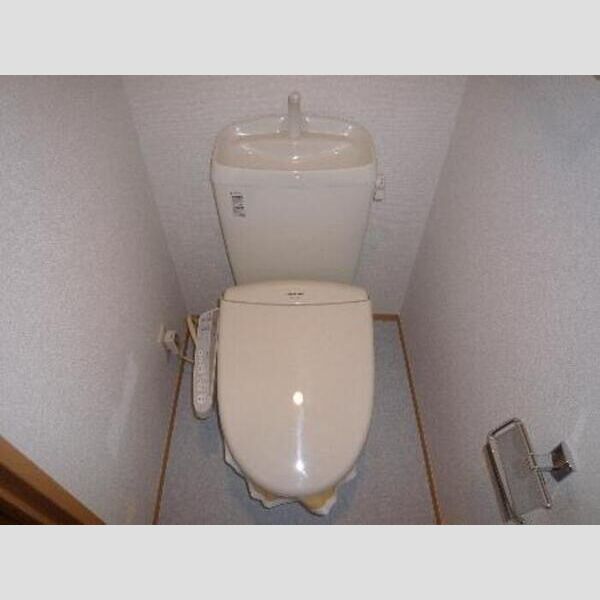 カレッツァⅡ番館 温水洗浄便座トイレ