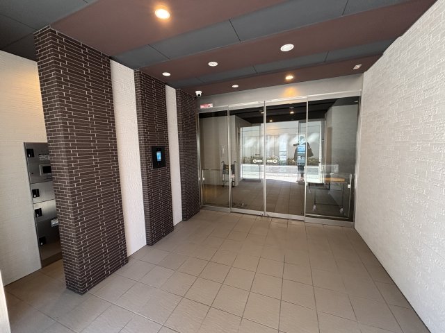 グランディアラフィーネ1002号室 ロビー