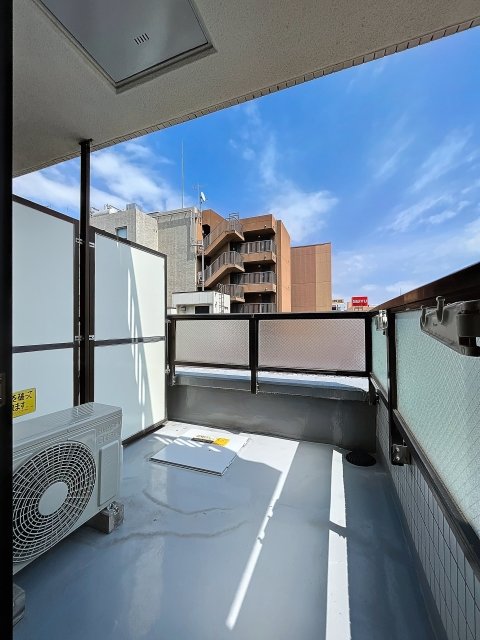 シティハイツ新小岩6階 バルコニー