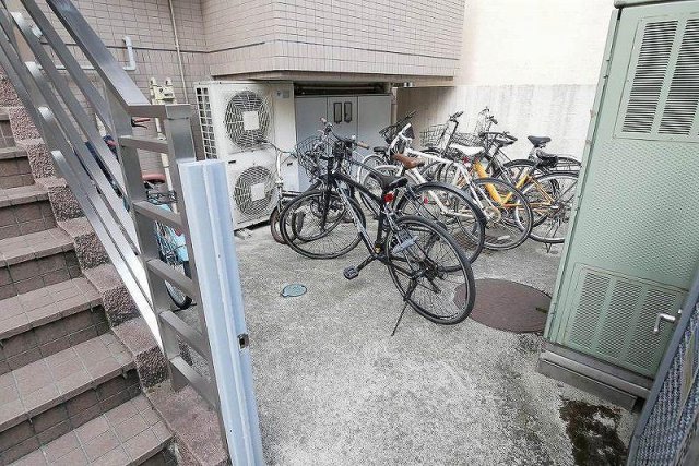 アーバンヒルズ早稲田正門前3階 外観