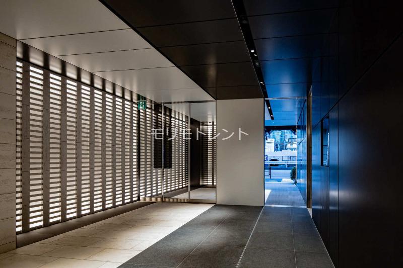 ピアース南麻布6階 エントランスホール