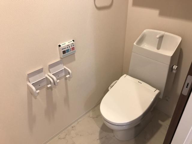 Ｒｏｏｆｅｒ シャワー付トイレ