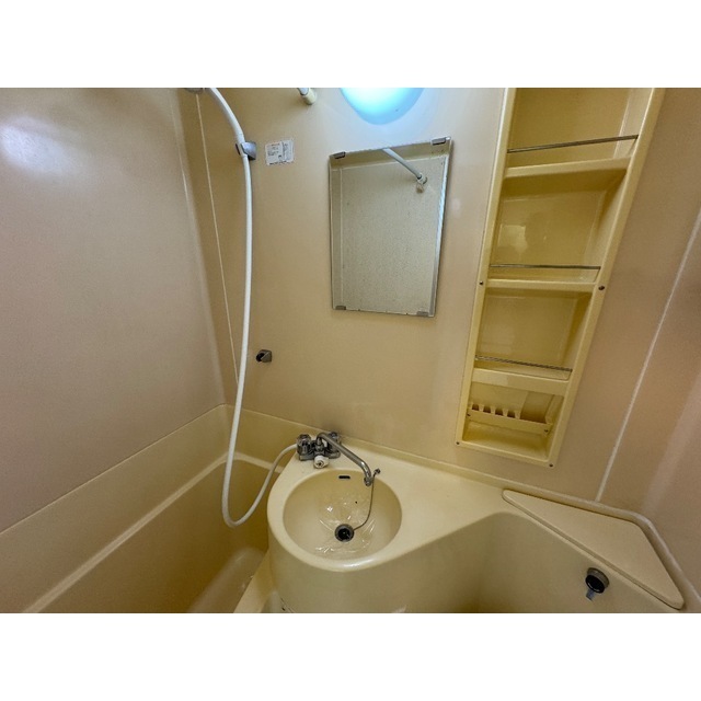 プラザ・ドゥ・シュバリエ 内観