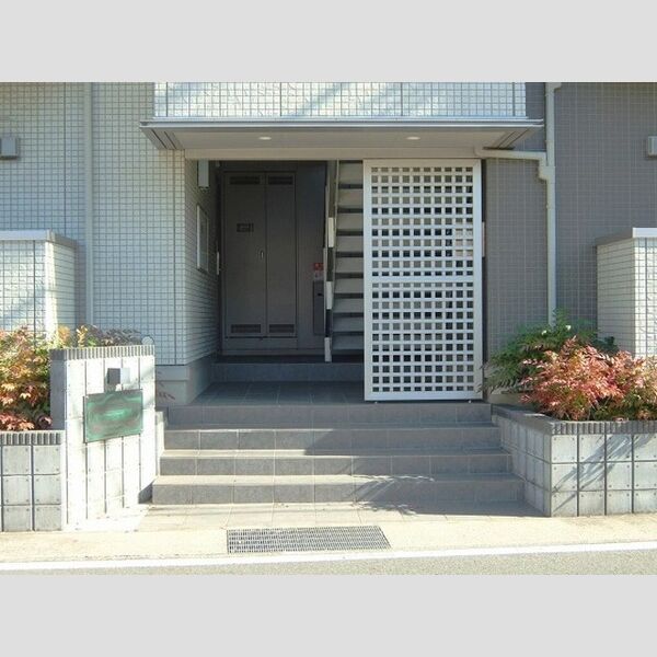 ドエルEBINA エントランス