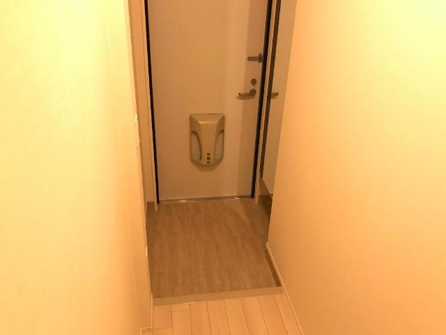 ラ・ベル・オロール202号室 玄関（イメージ）