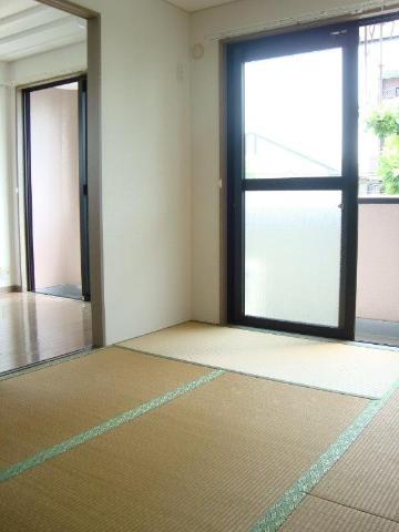 Ｓｕｍｍｅｒ　Ｒｏｕｇｅ 和室