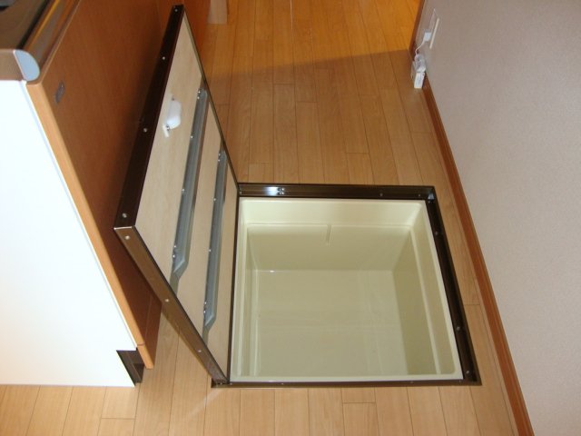 パールハイム鎌倉101号室 収納