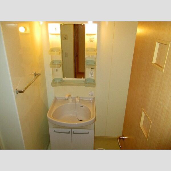 アンソレイエ　西館 洗髪洗面化粧台