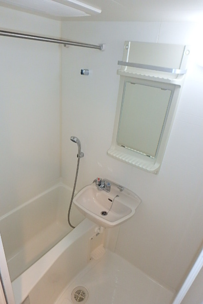 グランド・ガーラ横濱山下町3階 浴室乾燥機付きのバスルーム