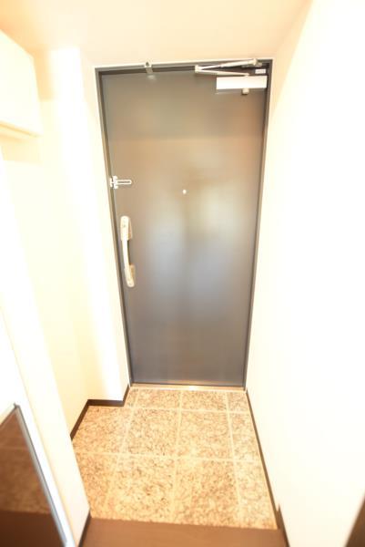 マインズ・コム白金4階 玄関