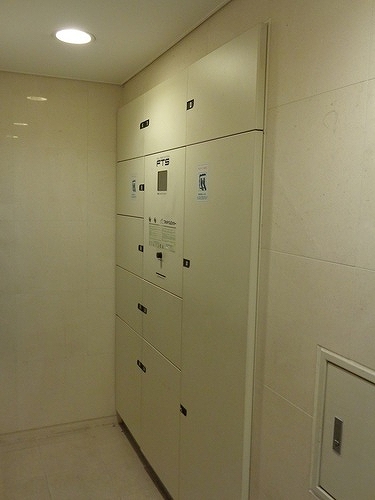 パトリア九段下3階 宅配ボックス　※2022年8月撮影