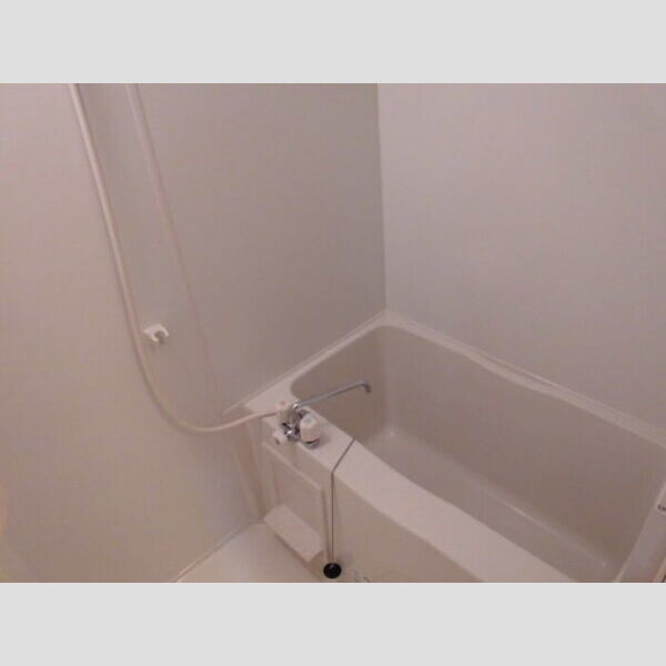 メイプルヒルズ103号室 浴室