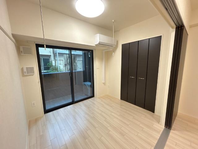 ピーニャ市川102号室 洋室