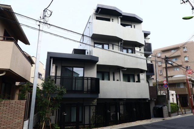 ＦＬＲＥＥＤ烏山1階 外観