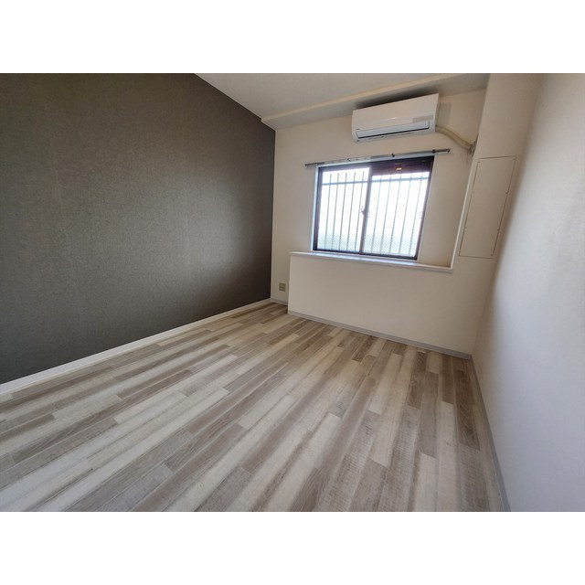 市川東レジデンス0505号室 内観