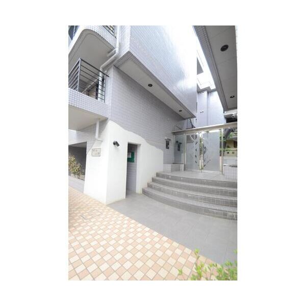 ラヴニール南常盤台 エントランス