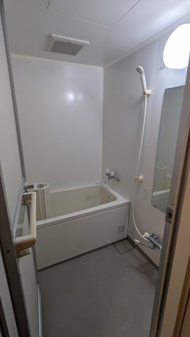 オークテラス105号室 お風呂