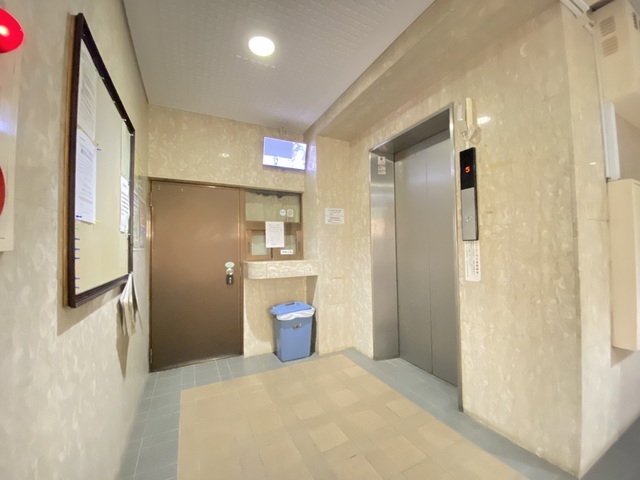 カーサセゾン エントランス