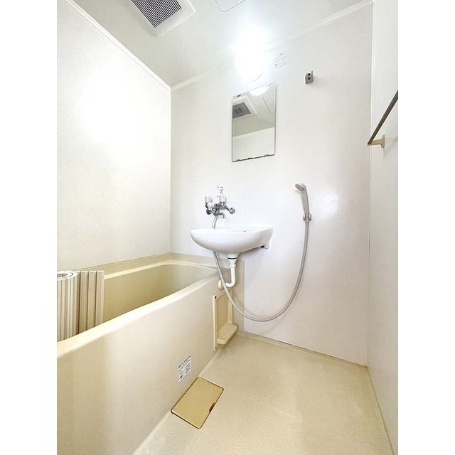 セラヴィ亥鼻 ※別号室イメージ