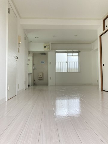 北茅ヶ崎アパートメント6号棟3階 同建物別部屋の参考画像