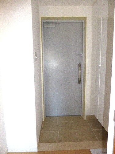 グローリオ品川シーサイド 玄関　※2021年11月撮影