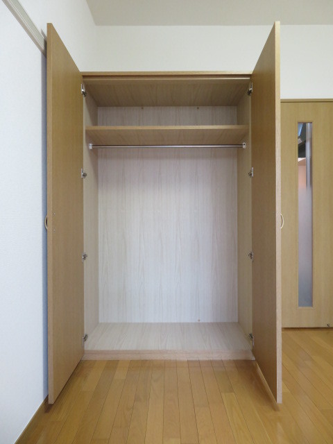 ガラ・シティ南麻布4階 ちょっとした収納スペースも充実しています