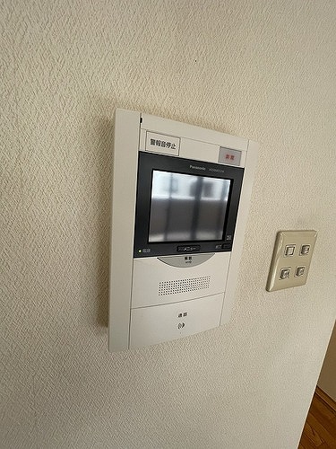ベルシャトゥ東浦和2階 モニター付きインターホン