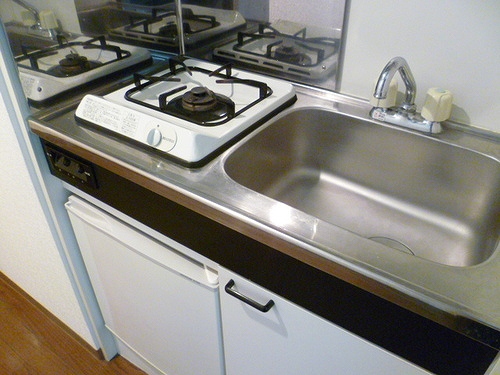 コート新橋 キッチン　※2014年6月撮影